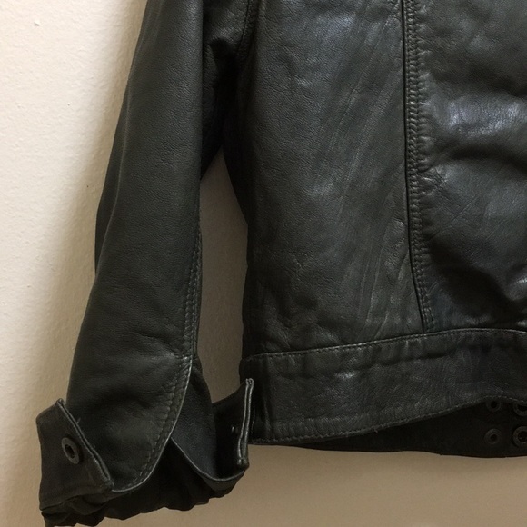 Vintage Members Only leather jacket - Picture 7 of 8